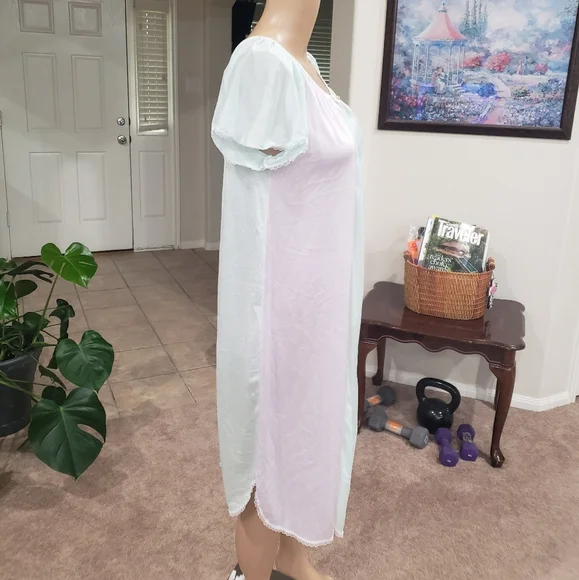 Vintage Lady Camille S pastel colorblock petal hem lace hems sweet soft comfy - Picture 4 of 8